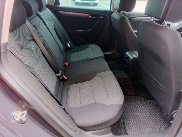 Volkswagen Passat B7 с пробегом 2011 года, цена 1 095 000 рублей, 305243 км, универсал, Автокод Объявления