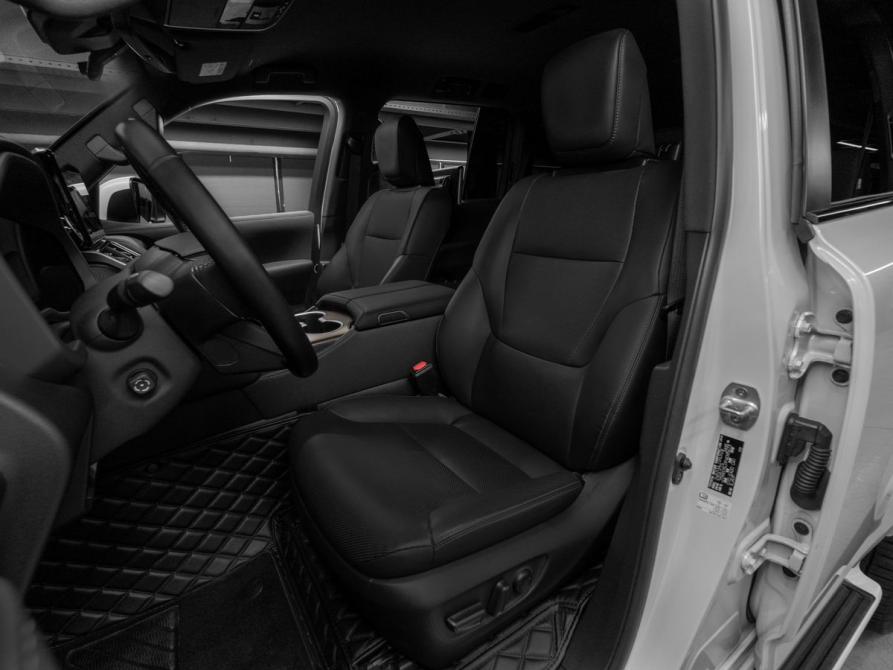 Toyota Land Cruiser 300 Series Москва  - изображение 12