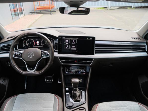 Volkswagen Tiguan II Рестайлинг с пробегом 2021 года, цена 4 055 000 рублей, 42788 км, внедорожник, Автокод Объявления