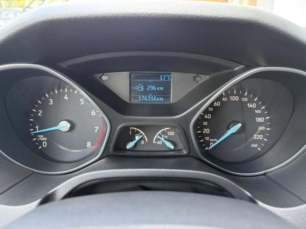 Ford Focus III Рестайлинг с пробегом 2016 года, цена 980 000 рублей, 176316 км, хэтчбек, Автокод Объявления