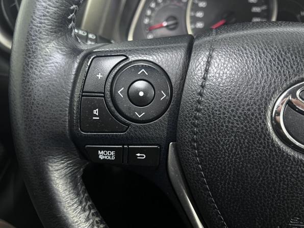 Toyota RAV4 IV (XA40) с пробегом 2012 года, цена 1 790 000 рублей, 226000 км, внедорожник, Автокод Объявления