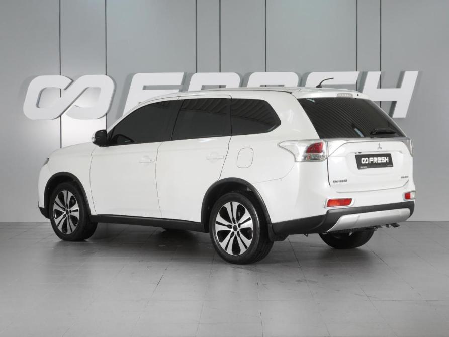 Mitsubishi Outlander III Рестайлинг Минеральные Воды  - изображение 2
