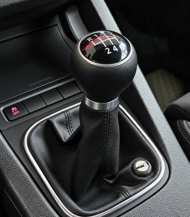 Volkswagen Scirocco III с пробегом 2010 года, цена 1 085 000 рублей, 168353 км, хэтчбек, Автокод Объявления