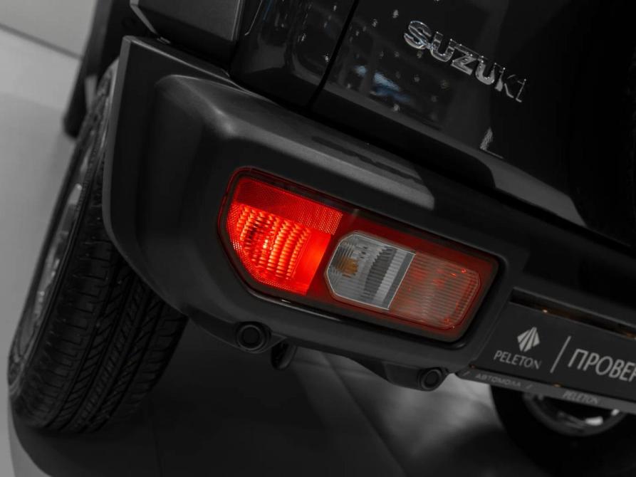 Suzuki Jimny IV Москва  - изображение 24