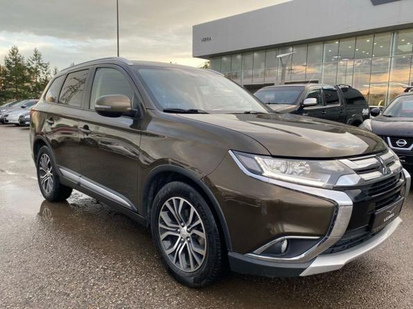Mitsubishi Outlander III Рестайлинг 2 с пробегом 2015 года, цена 1 850 000 рублей, 96727 км, внедорожник, Автокод Объявления