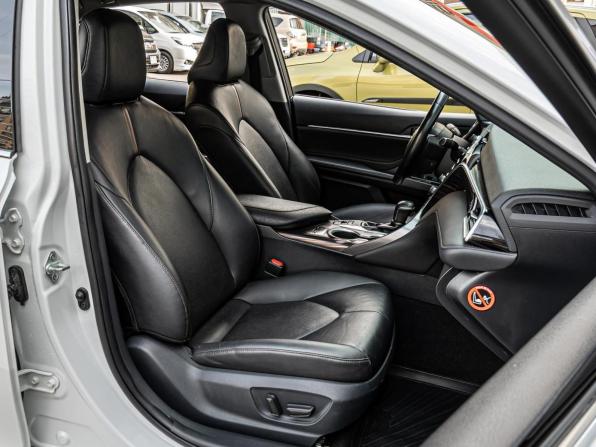 Toyota Camry VIII (XV70) с пробегом 2019 года, цена 3 040 000 рублей, 88355 км, седан, Автокод Объявления