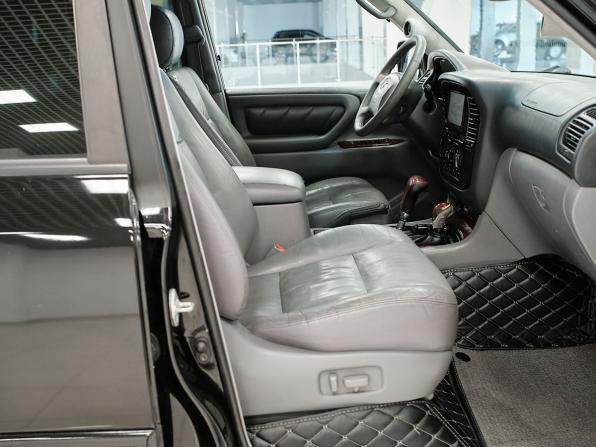 Toyota Land Cruiser 100 Series с пробегом 2001 года, цена 1 103 000 рублей, 263096 км, внедорожник, Автокод Объявления