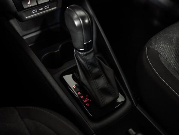 Volkswagen Polo VI с пробегом 2021 года, цена 1 549 000 рублей, 107857 км, лифтбек, Автокод Объявления