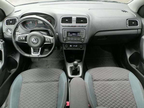 Volkswagen Polo V Рестайлинг с пробегом 2020 года, цена 1 139 000 рублей, 113546 км, седан, Автокод Объявления