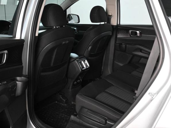 Kia Sorento IV с пробегом 2021 года, цена 3 419 000 рублей, 88370 км, внедорожник, Автокод Объявления