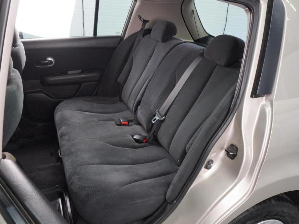 Nissan Tiida I Рестайлинг с пробегом 2012 года, цена 684 000 рублей, 225823 км, хэтчбек, Автокод Объявления