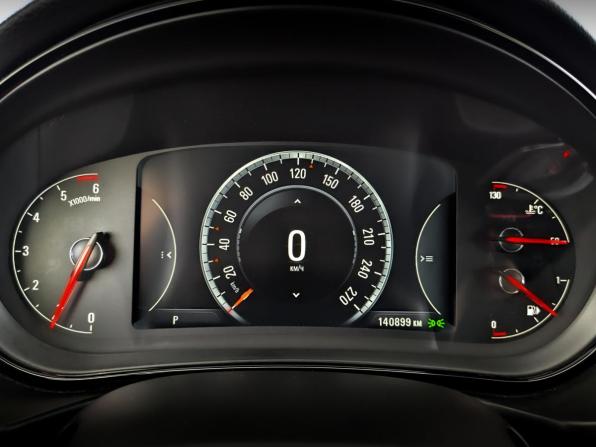 Opel Insignia I Рестайлинг с пробегом 2014 года, цена 1 500 000 рублей, 140900 км, универсал, Автокод Объявления