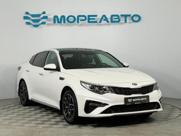 Kia Optima IV Рестайлинг с пробегом 2018 года, цена 2 350 000 рублей, 98066 км, седан, Автокод Объявления