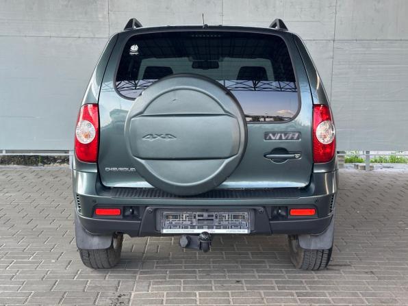 Chevrolet Niva I Рестайлинг с пробегом 2018 года, цена 850 000 рублей, 71000 км, внедорожник, Автокод Объявления