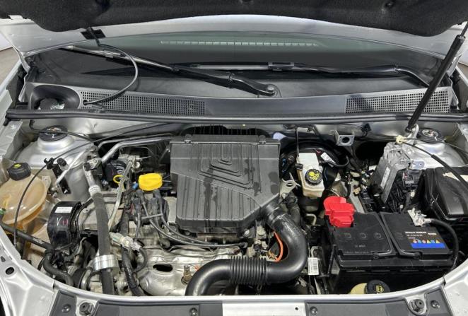 Renault Sandero II Рестайлинг с пробегом 2019 года, цена 1 325 000 рублей, 44926 км, хэтчбек, Автокод Объявления