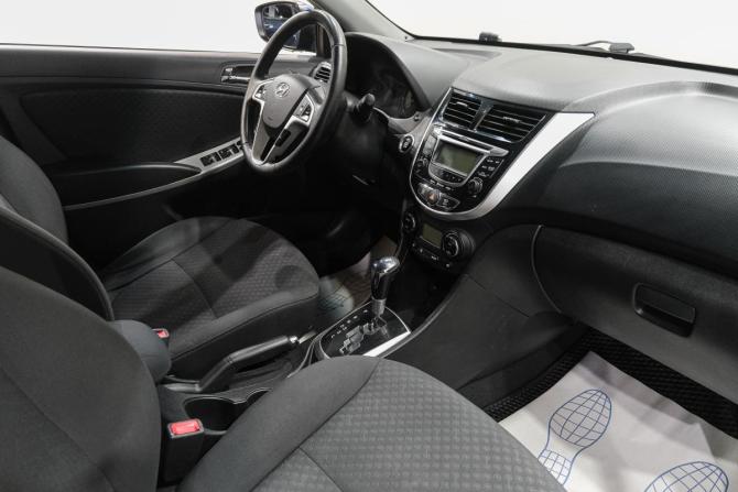 Hyundai Solaris I с пробегом 2012 года, цена 849 000 рублей, 149400 км, хэтчбек, Автокод Объявления