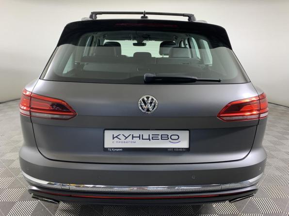 Volkswagen Touareg III с пробегом 2019 года, цена 4 559 000 рублей, 128687 км, внедорожник, Автокод Объявления