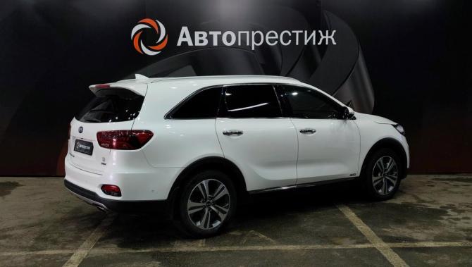 Kia Sorento III Prime Рестайлинг с пробегом 2019 года, цена 2 680 000 рублей, 99910 км, внедорожник, Автокод Объявления