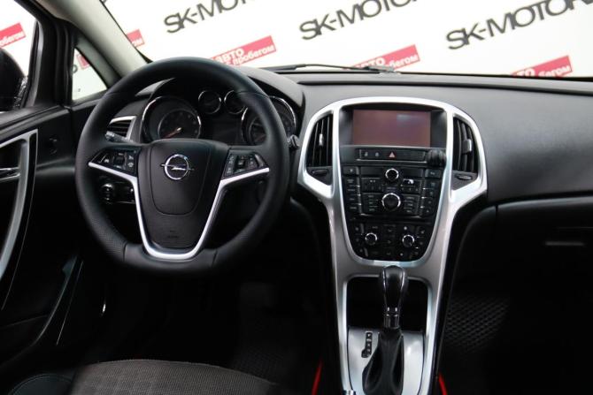 Opel Astra J Рестайлинг с пробегом 2013 года, цена 980 350 рублей, 116083 км, хэтчбек, Автокод Объявления