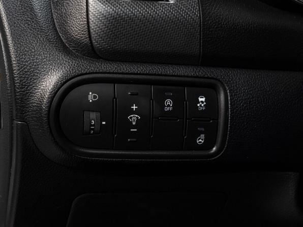 Kia K3 I Рестайлинг с пробегом 2016 года, цена 1 599 000 рублей, 152167 км, седан, Автокод Объявления