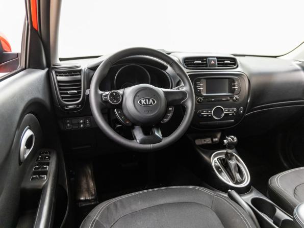 Kia Soul II Рестайлинг с пробегом 2018 года, цена 1 498 000 рублей, 79214 км, хэтчбек, Автокод Объявления
