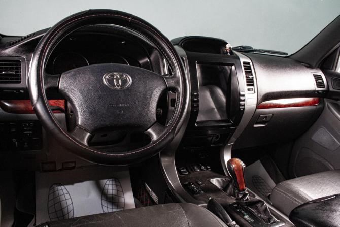 Toyota Land Cruiser Prado 120 Series с пробегом 2003 года, цена 1 679 000 рублей, 304000 км, внедорожник, Автокод Объявления