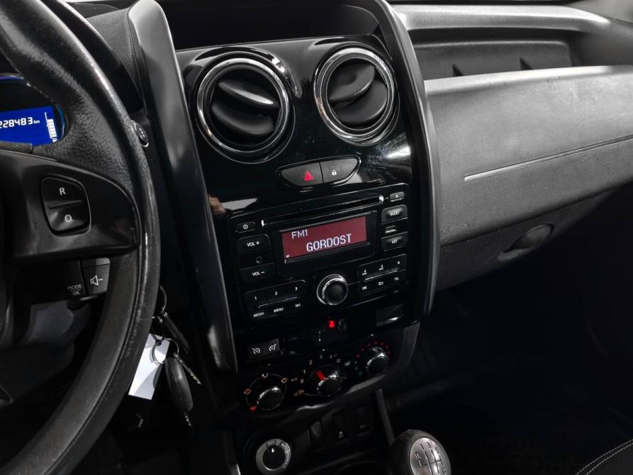 Renault Duster I Рестайлинг Санкт-Петербург  - изображение 16