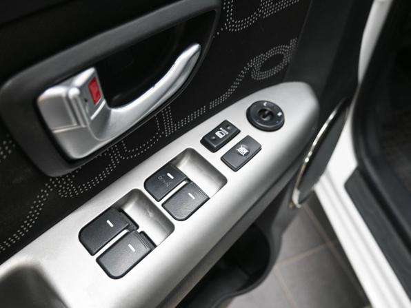 Kia Soul I Рестайлинг с пробегом 2013 года, цена 1 199 900 рублей, 68000 км, хэтчбек, Автокод Объявления