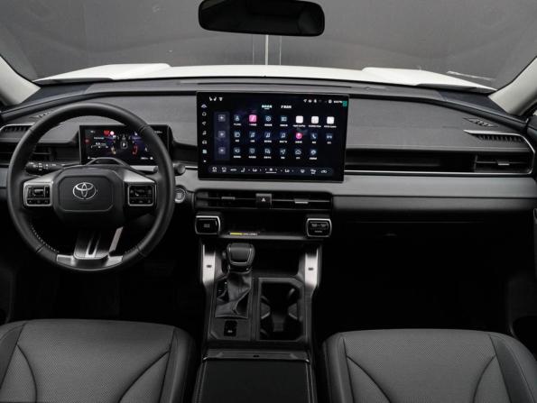 Toyota RAV4 VI (XA60) с пробегом 2026 года, цена 3 770 000 рублей, 2861 км, внедорожник, Автокод Объявления