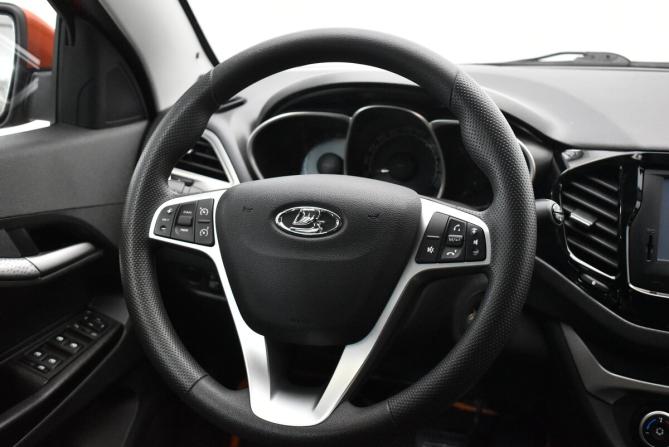 Lada (ВАЗ) Vesta I с пробегом 2018 года, цена 1 070 000 рублей, 68167 км, универсал, Автокод Объявления