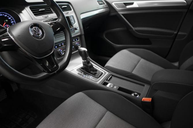 Volkswagen Golf VII с пробегом 2013 года, цена 1 197 000 рублей, 148585 км, хэтчбек, Автокод Объявления