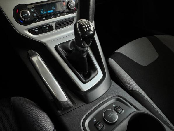 Ford Focus III с пробегом 2012 года, цена 820 000 рублей, 155755 км, хэтчбек, Автокод Объявления