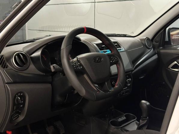 Lada (ВАЗ) Granta I Рестайлинг с пробегом 2023 года, цена 855 000 рублей, 51731 км, седан, Автокод Объявления