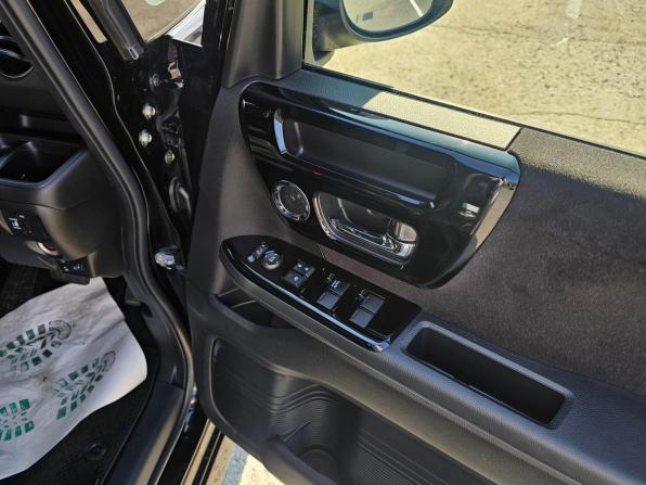 Honda N-BOX II Рестайлинг с пробегом 2021 года, цена 999 995 рублей, 50800 км, минивэн, Автокод Объявления