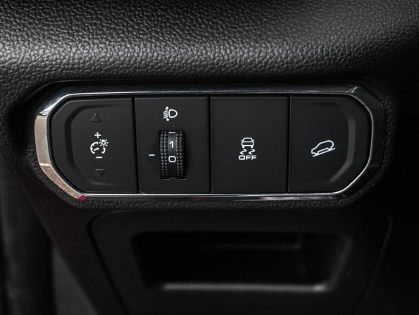 Haval Jolion I с пробегом 2023 года, цена 1 929 000 рублей, 73277 км, внедорожник, Автокод Объявления