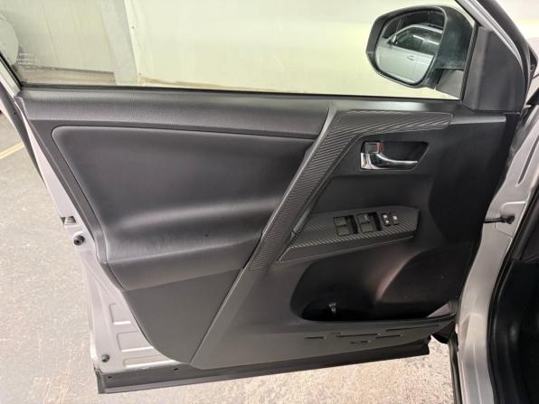Toyota RAV4 IV (XA40) с пробегом 2013 года, цена 1 770 000 рублей, 127148 км, внедорожник, Автокод Объявления