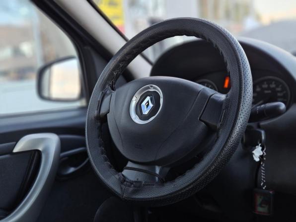 Renault Logan I Рестайлинг с пробегом 2012 года, цена 419 000 рублей, 176000 км, седан, Автокод Объявления