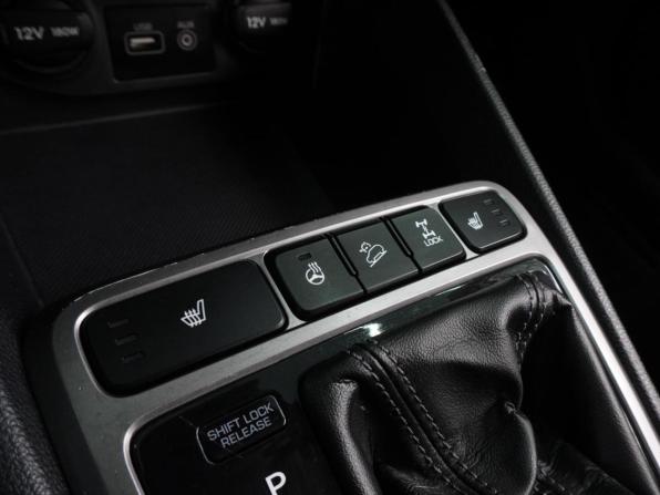 Hyundai Creta I с пробегом 2016 года, цена 1 599 000 рублей, 155737 км, внедорожник, Автокод Объявления
