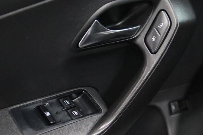 Volkswagen Polo V с пробегом 2013 года, цена 735 170 рублей, 174489 км, седан, Автокод Объявления