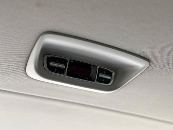Mercedes-Benz V-Класс III (W447) с пробегом 2016 года, цена 2 995 000 рублей, 216113 км, минивэн, Автокод Объявления