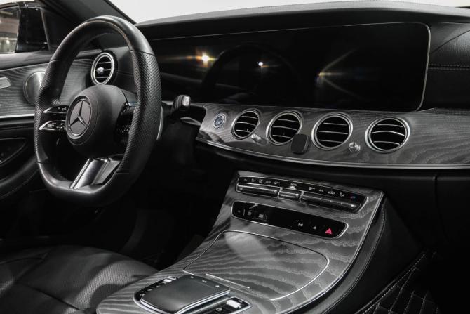 Mercedes-Benz E-Класс V (W213 S213 C238) Рестайлинг с пробегом 2022 года, цена 6 309 000 рублей, 65000 км, седан, Автокод Объявления