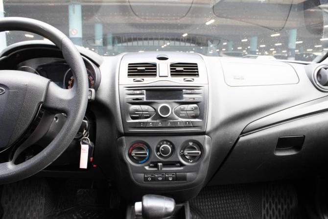 Lada (ВАЗ) Granta I Рестайлинг с пробегом 2019 года, цена 779 000 рублей, 114437 км, седан, Автокод Объявления