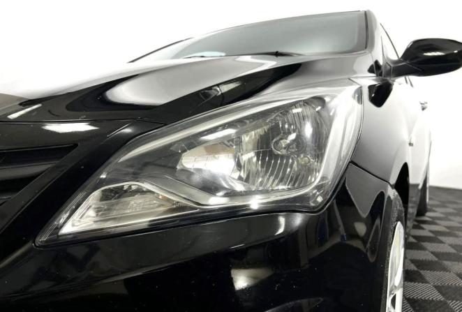 Hyundai Solaris I Рестайлинг с пробегом 2016 года, цена 990 000 рублей, 110360 км, хэтчбек, Автокод Объявления