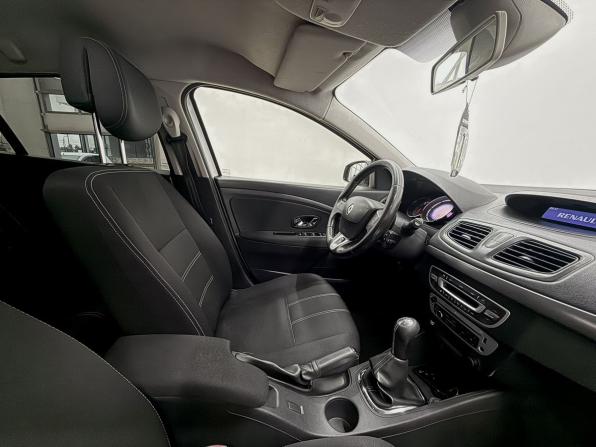 Renault Megane III Рестайлинг с пробегом 2013 года, цена 735 000 рублей, 173844 км, хэтчбек, Автокод Объявления