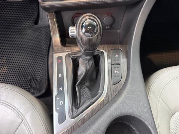 Kia Optima III с пробегом 2011 года, цена 1 250 000 рублей, 228348 км, седан, Автокод Объявления