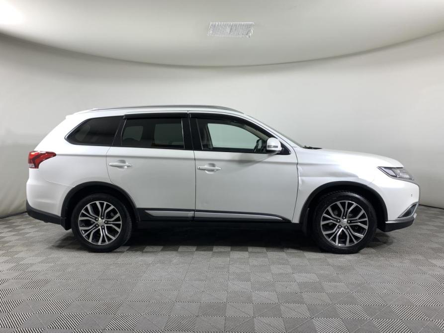 Mitsubishi Outlander III Рестайлинг 2 Москва  - изображение 4