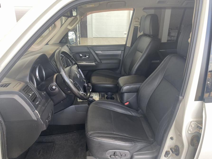 Mitsubishi Pajero IV Рестайлинг 2 Саратов  - изображение 23
