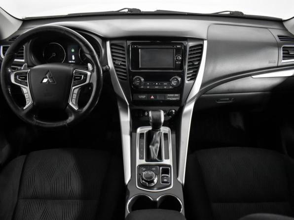 Mitsubishi Pajero Sport III с пробегом 2017 года, цена 2 647 000 рублей, 118113 км, внедорожник, Автокод Объявления