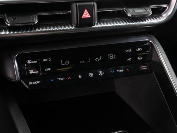 Kia K5 III с пробегом 2021 года, цена 2 699 000 рублей, 54882 км, седан, Автокод Объявления