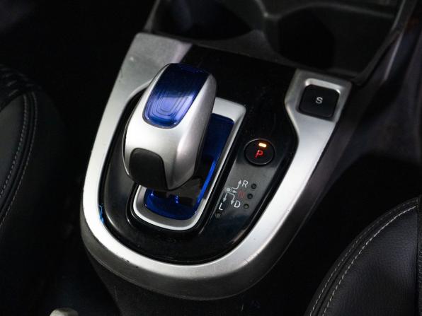 Honda Fit III с пробегом 2016 года, цена 895 000 рублей, 214423 км, хэтчбек, Автокод Объявления
